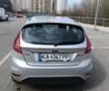 Серый Форд Фиеста, объемом двигателя 1.2 л и пробегом 2 тыс. км за 5300 $, фото 3 на Automoto.ua