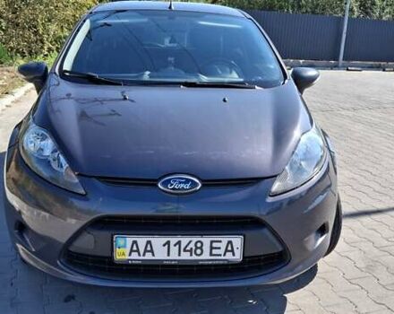 Сірий Форд Фієста, об'ємом двигуна 1.2 л та пробігом 210 тис. км за 5800 $, фото 1 на Automoto.ua