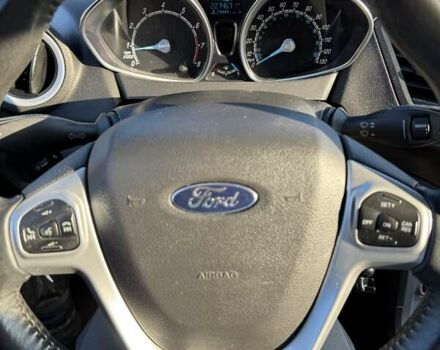 Сірий Форд Фієста, об'ємом двигуна 1.6 л та пробігом 227 тис. км за 7200 $, фото 12 на Automoto.ua