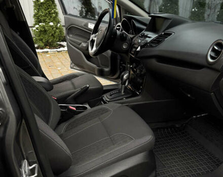 Сірий Форд Фієста, об'ємом двигуна 1.6 л та пробігом 91 тис. км за 8300 $, фото 19 на Automoto.ua