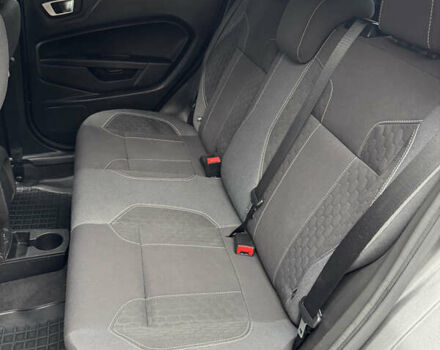 Сірий Форд Фієста, об'ємом двигуна 1.6 л та пробігом 91 тис. км за 8300 $, фото 23 на Automoto.ua