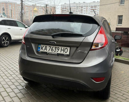 Серый Форд Фиеста, объемом двигателя 1.6 л и пробегом 160 тыс. км за 7100 $, фото 1 на Automoto.ua