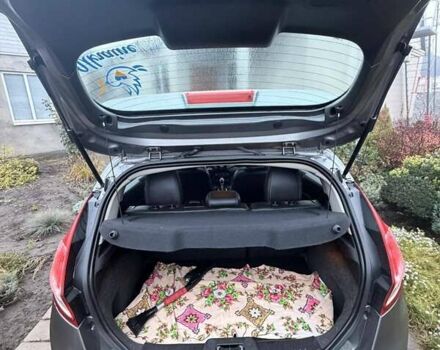 Сірий Форд Фієста, об'ємом двигуна 1.6 л та пробігом 95 тис. км за 8500 $, фото 15 на Automoto.ua