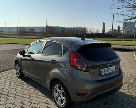 Сірий Форд Фієста, об'ємом двигуна 1.6 л та пробігом 227 тис. км за 7200 $, фото 4 на Automoto.ua