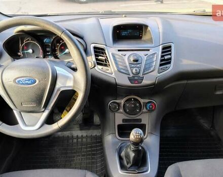 Серый Форд Фиеста, объемом двигателя 1.2 л и пробегом 152 тыс. км за 5299 $, фото 15 на Automoto.ua