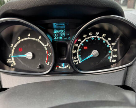 Сірий Форд Фієста, об'ємом двигуна 1.6 л та пробігом 91 тис. км за 8300 $, фото 5 на Automoto.ua