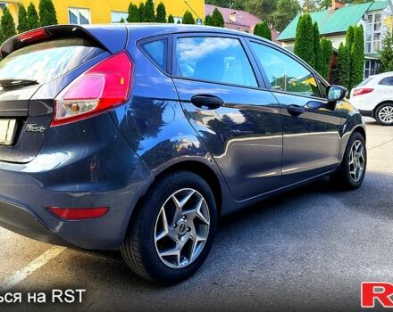 Серый Форд Фиеста, объемом двигателя 1.2 л и пробегом 152 тыс. км за 5000 $, фото 4 на Automoto.ua