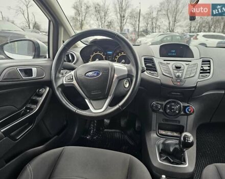 Сірий Форд Фієста, об'ємом двигуна 1.24 л та пробігом 61 тис. км за 7700 $, фото 12 на Automoto.ua