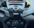 Сірий Форд Фієста, об'ємом двигуна 1.6 л та пробігом 95 тис. км за 8500 $, фото 14 на Automoto.ua
