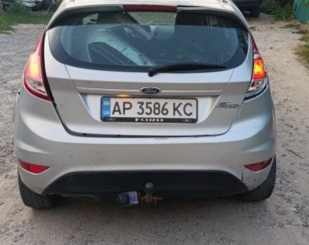 Серый Форд Фиеста, объемом двигателя 1.5 л и пробегом 100 тыс. км за 3000 $, фото 4 на Automoto.ua