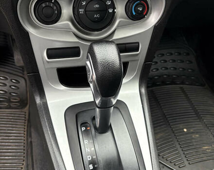 Сірий Форд Фієста, об'ємом двигуна 1.6 л та пробігом 171 тис. км за 7700 $, фото 36 на Automoto.ua