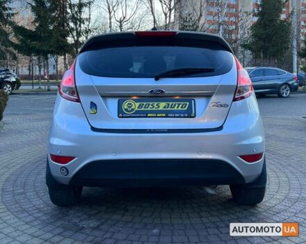 Серый Форд Фиеста, объемом двигателя 1.6 л и пробегом 77 тыс. км за 8500 $, фото 5 на Automoto.ua