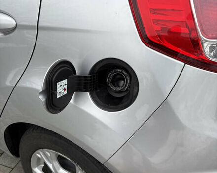 Сірий Форд Фієста, об'ємом двигуна 1.6 л та пробігом 171 тис. км за 7700 $, фото 42 на Automoto.ua