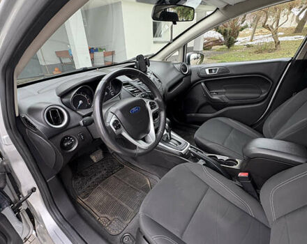 Сірий Форд Фієста, об'ємом двигуна 1.6 л та пробігом 171 тис. км за 7700 $, фото 48 на Automoto.ua