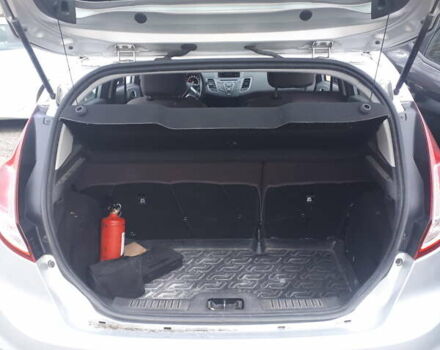 Серый Форд Фиеста, объемом двигателя 1 л и пробегом 75 тыс. км за 6500 $, фото 7 на Automoto.ua