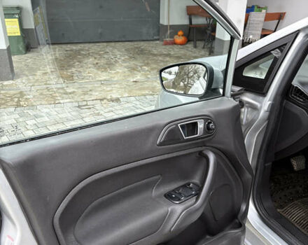 Сірий Форд Фієста, об'ємом двигуна 1.6 л та пробігом 171 тис. км за 7700 $, фото 22 на Automoto.ua