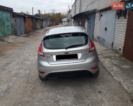 Серый Форд Фиеста, объемом двигателя 1 л и пробегом 75 тыс. км за 6500 $, фото 4 на Automoto.ua