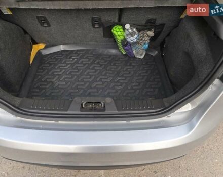 Серый Форд Фиеста, объемом двигателя 1.6 л и пробегом 139 тыс. км за 8500 $, фото 20 на Automoto.ua