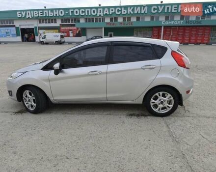 Серый Форд Фиеста, объемом двигателя 1.6 л и пробегом 139 тыс. км за 8500 $, фото 1 на Automoto.ua