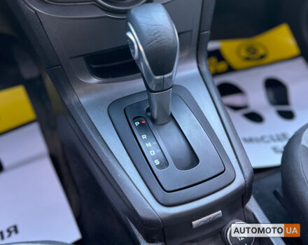 Серый Форд Фиеста, объемом двигателя 1.6 л и пробегом 77 тыс. км за 8500 $, фото 13 на Automoto.ua