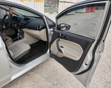 Сірий Форд Фієста, об'ємом двигуна 1.6 л та пробігом 139 тис. км за 8500 $, фото 14 на Automoto.ua