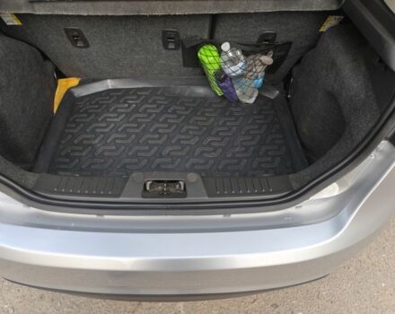 Сірий Форд Фієста, об'ємом двигуна 1.6 л та пробігом 139 тис. км за 8500 $, фото 23 на Automoto.ua