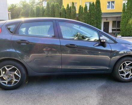 Форд Фієста 2015 у Києві на Automoto.ua Сірий Форд Фієста, об'ємом двигуна 1.25 л та пробігом 152 тис. км за 5599 $, фото 4 на Automoto.ua