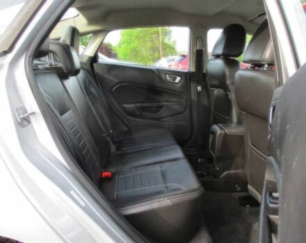 Серый Форд Фиеста, объемом двигателя 1.6 л и пробегом 73 тыс. км за 3800 $, фото 9 на Automoto.ua