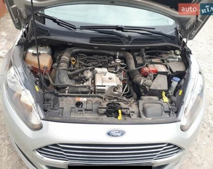 Серый Форд Фиеста, объемом двигателя 1 л и пробегом 75 тыс. км за 6500 $, фото 6 на Automoto.ua