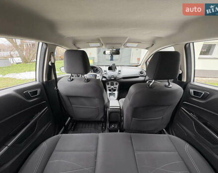 Сірий Форд Фієста, об'ємом двигуна 1.6 л та пробігом 171 тис. км за 7700 $, фото 31 на Automoto.ua