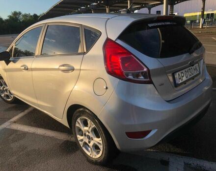 Сірий Форд Фієста, об'ємом двигуна 1.6 л та пробігом 170 тис. км за 7500 $, фото 4 на Automoto.ua