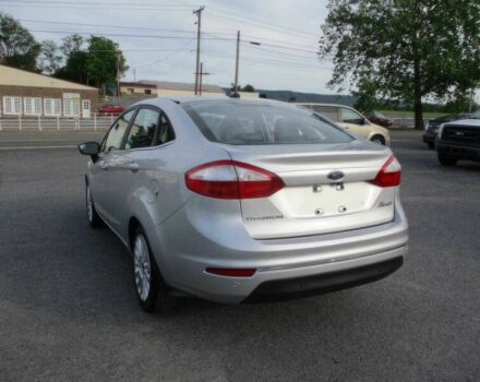 Серый Форд Фиеста, объемом двигателя 1.6 л и пробегом 73 тыс. км за 3800 $, фото 5 на Automoto.ua