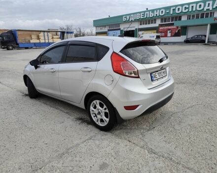 Сірий Форд Фієста, об'ємом двигуна 1.6 л та пробігом 139 тис. км за 8500 $, фото 2 на Automoto.ua