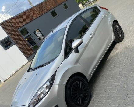 Сірий Форд Фієста, об'ємом двигуна 1 л та пробігом 85 тис. км за 7000 $, фото 3 на Automoto.ua