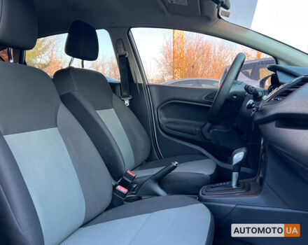 Серый Форд Фиеста, объемом двигателя 1.6 л и пробегом 77 тыс. км за 8500 $, фото 8 на Automoto.ua