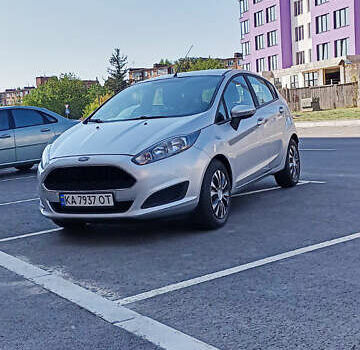 Серый Форд Фиеста, объемом двигателя 1.5 л и пробегом 247 тыс. км за 7500 $, фото 3 на Automoto.ua
