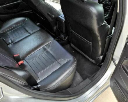 Серый Форд Фиеста, объемом двигателя 1.5 л и пробегом 73 тыс. км за 4100 $, фото 10 на Automoto.ua