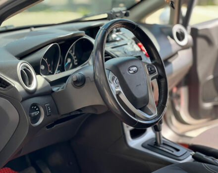 Серый Форд Фиеста, объемом двигателя 1.6 л и пробегом 190 тыс. км за 7990 $, фото 23 на Automoto.ua