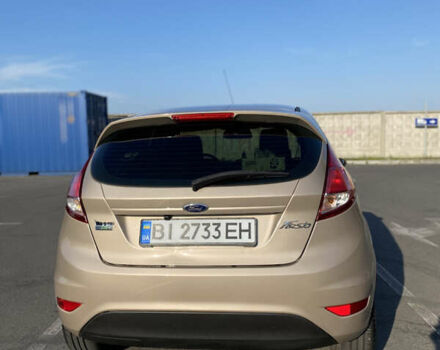 Серый Форд Фиеста, объемом двигателя 1 л и пробегом 118 тыс. км за 7999 $, фото 4 на Automoto.ua