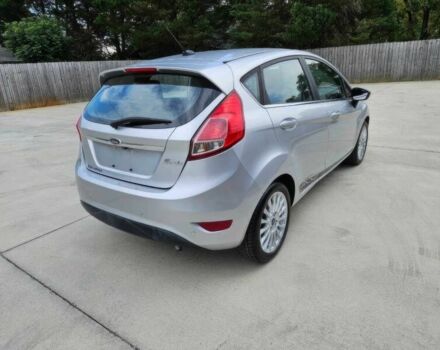 Серый Форд Фиеста, объемом двигателя 1.6 л и пробегом 71 тыс. км за 8100 $, фото 3 на Automoto.ua