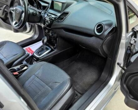 Сірий Форд Фієста, об'ємом двигуна 1.6 л та пробігом 70 тис. км за 4100 $, фото 7 на Automoto.ua