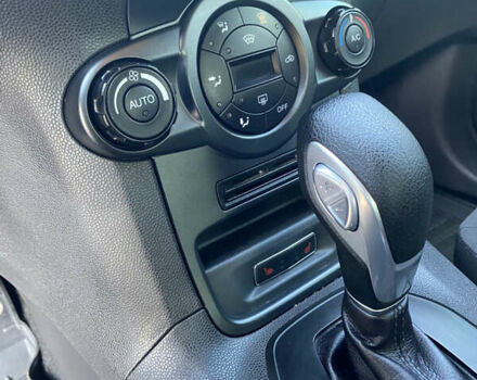 Серый Форд Фиеста, объемом двигателя 1 л и пробегом 118 тыс. км за 7999 $, фото 16 на Automoto.ua