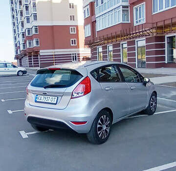 Серый Форд Фиеста, объемом двигателя 1.5 л и пробегом 247 тыс. км за 7500 $, фото 7 на Automoto.ua