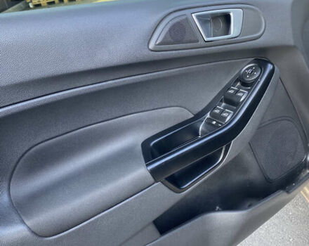 Серый Форд Фиеста, объемом двигателя 1 л и пробегом 118 тыс. км за 7999 $, фото 8 на Automoto.ua