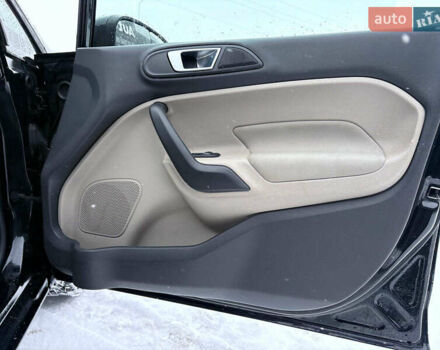 Сірий Форд Фієста, об'ємом двигуна 1.6 л та пробігом 157 тис. км за 7490 $, фото 20 на Automoto.ua