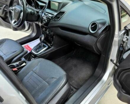 Сірий Форд Фієста, об'ємом двигуна 1.6 л та пробігом 80 тис. км за 3500 $, фото 8 на Automoto.ua