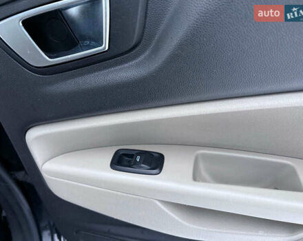 Сірий Форд Фієста, об'ємом двигуна 1.6 л та пробігом 157 тис. км за 7490 $, фото 23 на Automoto.ua