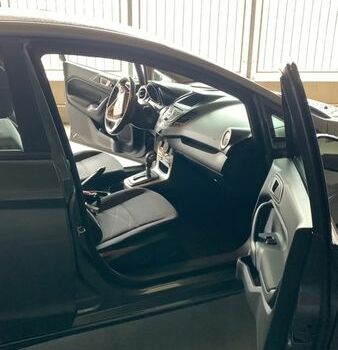 Серый Форд Фиеста, объемом двигателя 1.6 л и пробегом 73 тыс. км за 7500 $, фото 13 на Automoto.ua