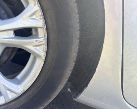 Серый Форд Фиеста, объемом двигателя 1.6 л и пробегом 74 тыс. км за 8000 $, фото 3 на Automoto.ua