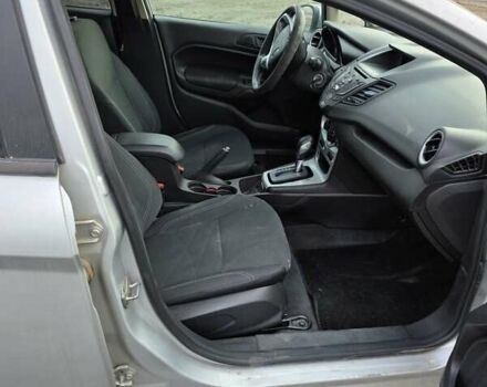 Сірий Форд Фієста, об'ємом двигуна 1.6 л та пробігом 103 тис. км за 6100 $, фото 5 на Automoto.ua